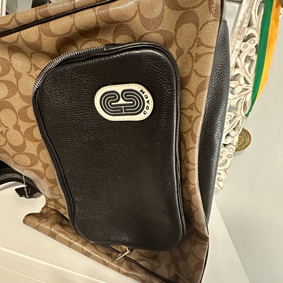 COACH TOTE BAG WITH BIG FRONT POCKET - Picture 4 of 5